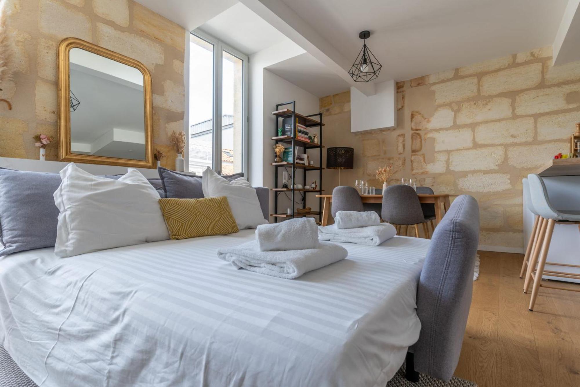 Charming Apartment In Bordeaux - Welkeys 外观 照片